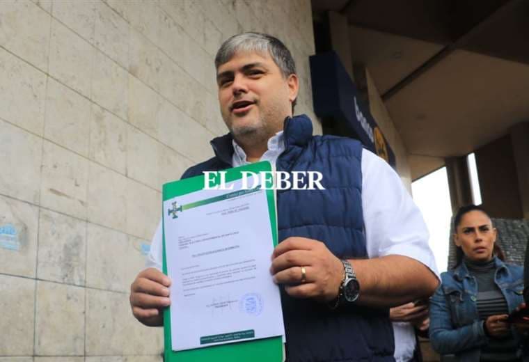 Cívicos solicitan los requisitos para iniciar el trámite de revocatorio contra Luis Arce