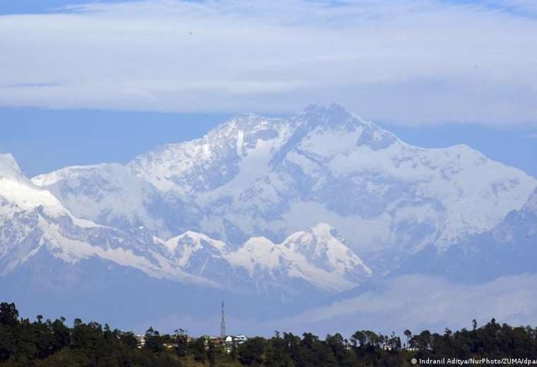 Alpinista extremo alemán muere escalando el Kangchenjunga, a 8.586 metros de altura