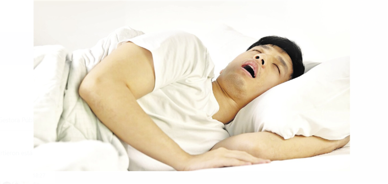 La falta de un sueño reparador debido a la apnea suele provocar irritabilidad