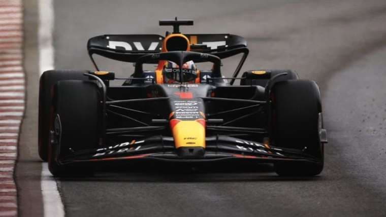 Verstappen arrasa en el GP de Canadá de F1 y Alonso le gana un pulso a Hamilton