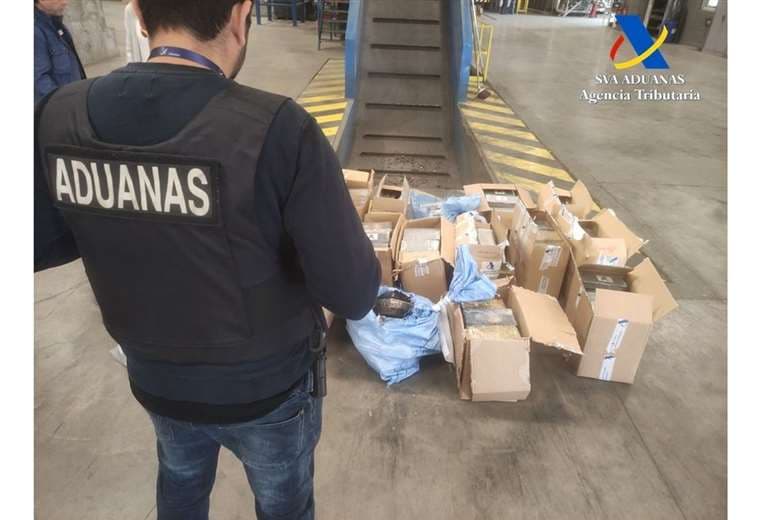 La casi media tonelada de cocaína en el aeropuerto de Barajas. Foto: ATE