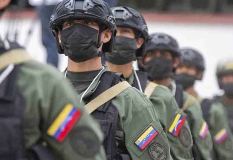 Militares venezolanos llegaron a Bolivia (Foto referencial)