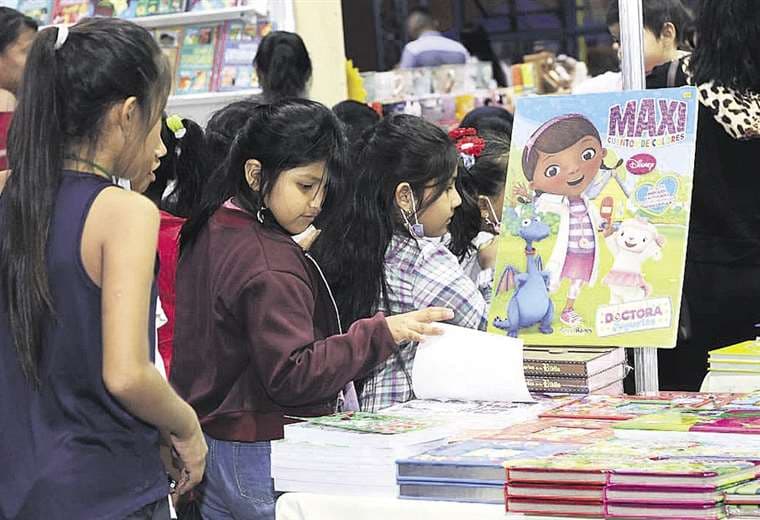 La Feria del Libro recibió más de 60.000 visitantes