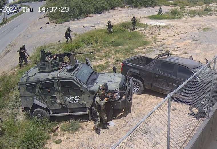 Las autoridades en México abren una investigación tras publicarse un video de la presunta ejecución extrajudicial de 5 hombres por parte del ejército