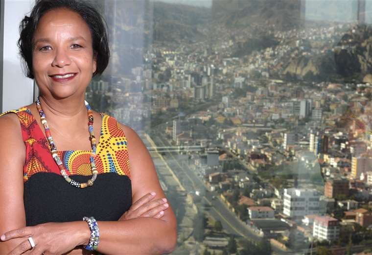 Jamaiquina Camille Nuamah asume representación del Banco Mundial en Bolivia