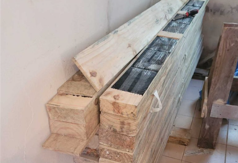 Incautan en Uruguay 265 kg de cocaína ocultos en maderas que serían enviadas a Europa