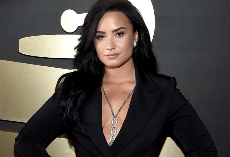 Demi Lovato afirma que tiene discapacidad visual y auditiva a raíz de sus excesos con las drogas