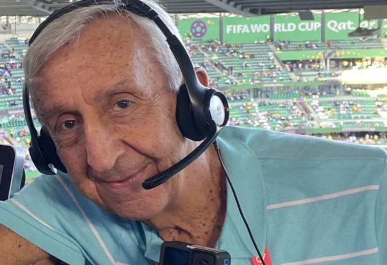 Muere periodista uruguayo que asistió a 15 Mundiales de fútbol