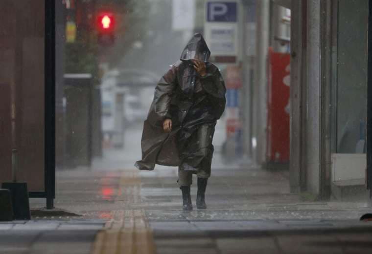Japón se prepara para un nuevo tifón en una temporada letal para el Pacífico