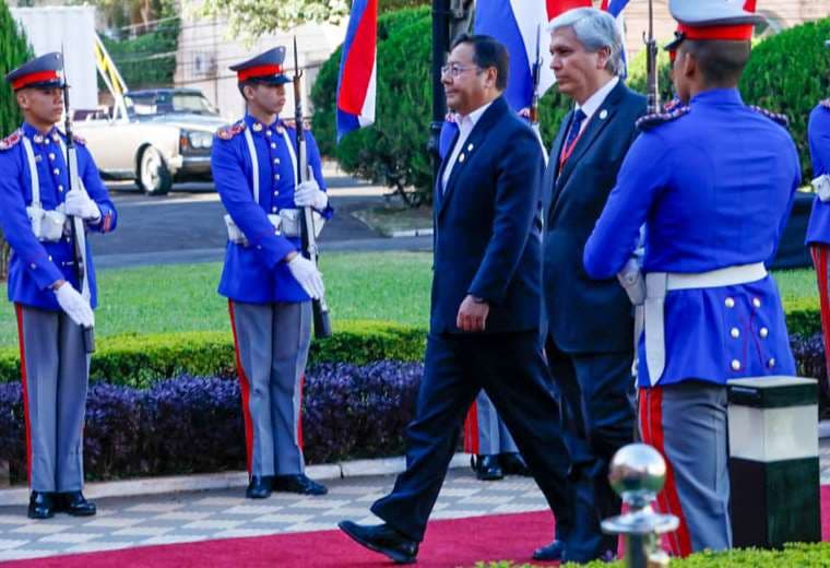 El presidente Luis Arce en Paraguay. Foto: @LuchoXBolivia.