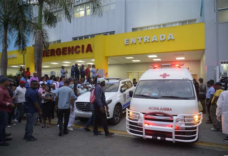 Sube a 25 el número de muertos por explosión en República Dominicana