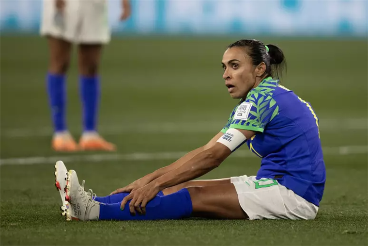 Brasil eliminada de Mundial femenino tras empate con Jamaica en despedida de Marta