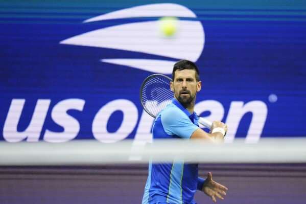 Djokovic arrasa en su vuelta al US Open y recupera el número uno mundial