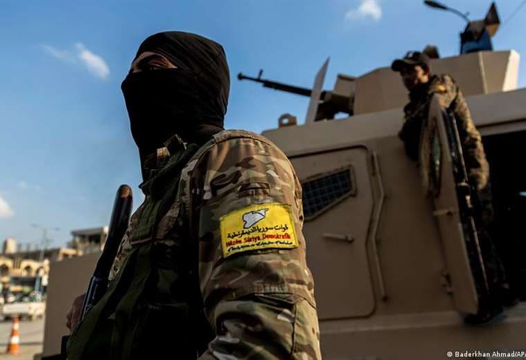 Diez combatientes prosirios muertos en ataque del Estado Islámico, según OSDH