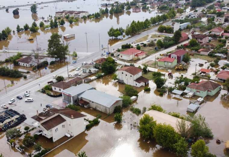  Inundaciones por lluvias torrenciales en Libia dejan al menos 150 muertos