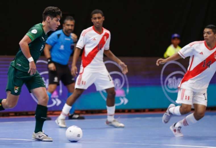 Bolivia perdió (5-2) ante Perú en el Sudamericano Sub-20 de Futsal