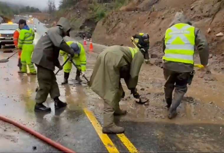Un deslizamiento de tierra deja tres muertos en el sur de Chile