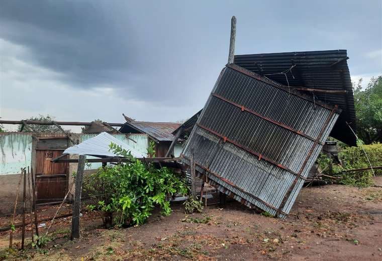 Lluvia y vientos huracanados  afectan 26 viviendas en Santo Corazón