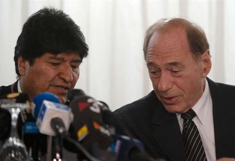 Evo Morales y Eugenio Zaffaroni en Argentina. Foto: Clarín