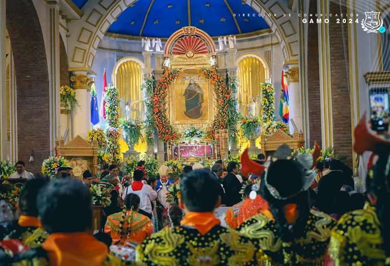 El sábado de Carnaval culmina en el Santuario de la Virgen del Socavón