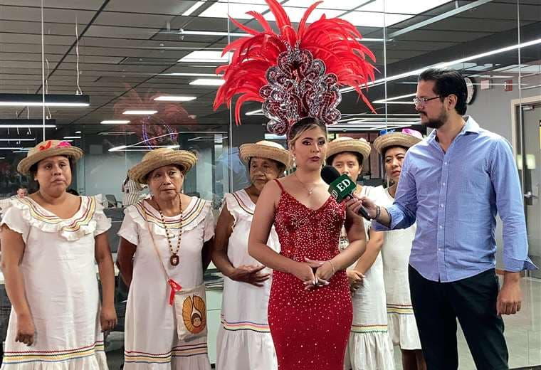 La reina del carnaval en San José invita a pasar los días de mojazón en la Chiquitania