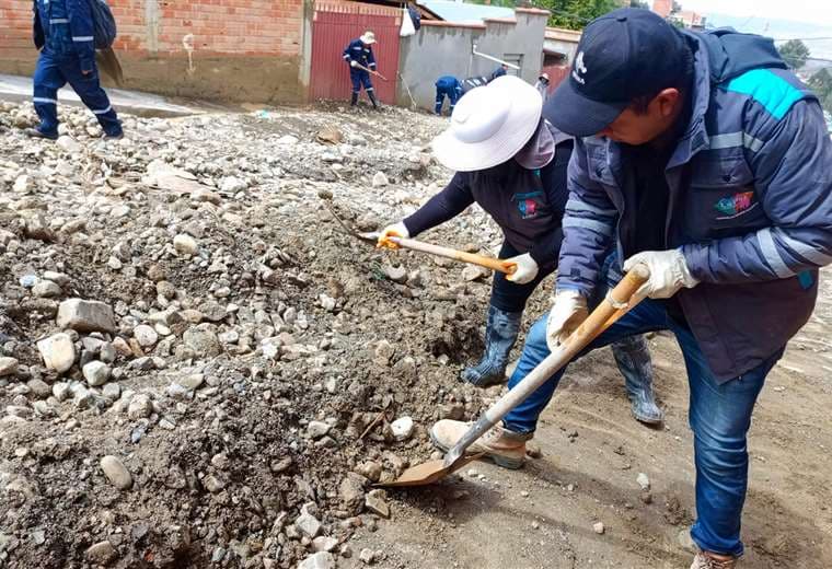 Cobija trabaja en el post inundaciones y La Paz realiza trabajos para prevenir riadas