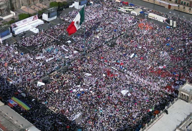 Arranca la carrera presidencial en México con dos candidatas