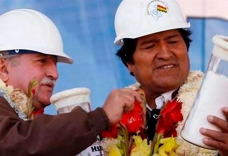 Echazú y Morales en la inauguración del proyecto de litio en Uyuni