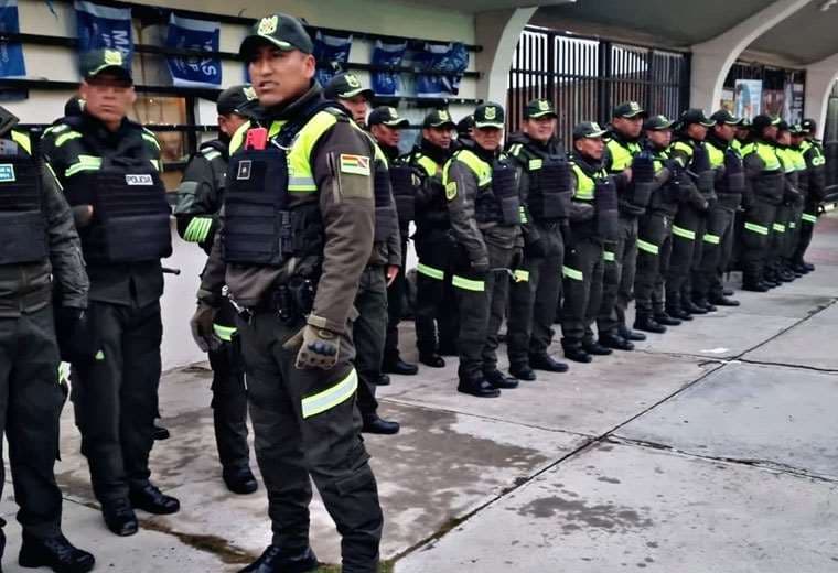 Unos 4 mil policías resguardan la seguridad del congreso arcista en El Alto